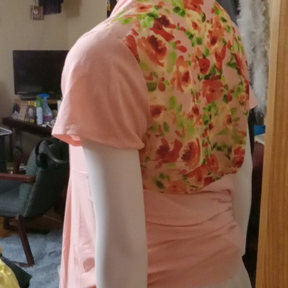 Short sleeve cardigan